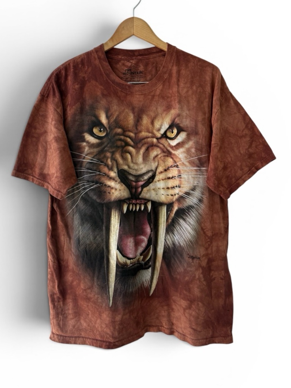 The Mountain Sabertooth Tiger T Shirt XL
